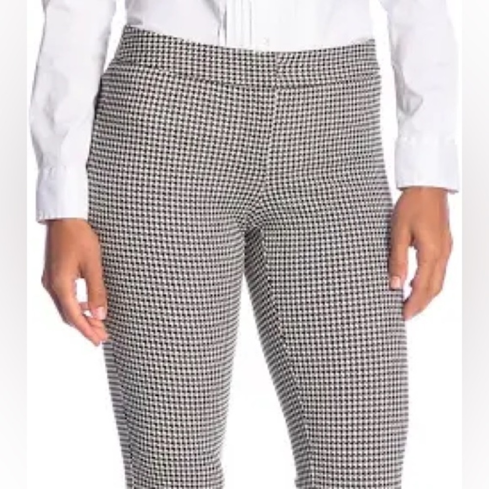 Amanda & Chelsea Houndstooth Cropped Pants